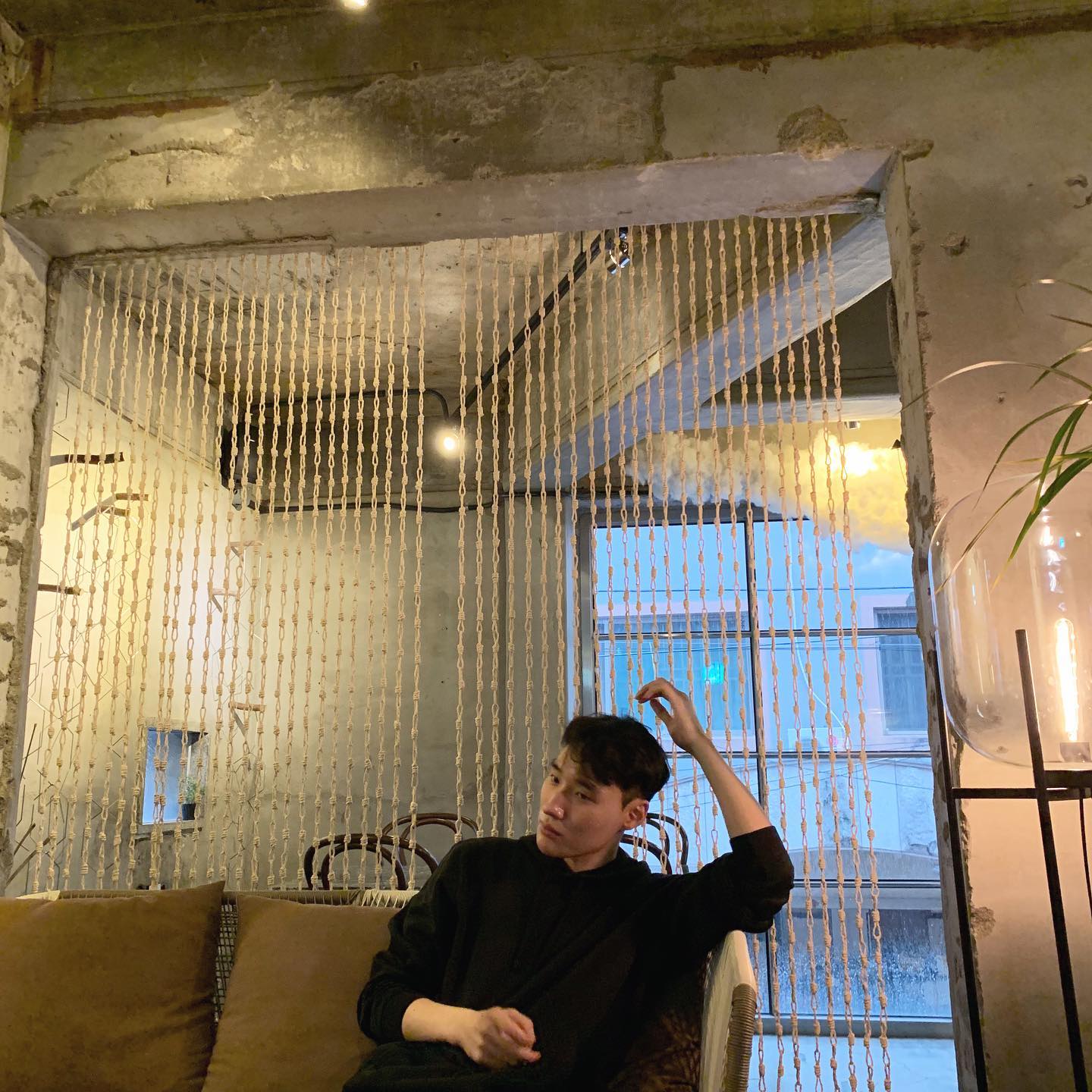 Instagram post by hongsoohyuk