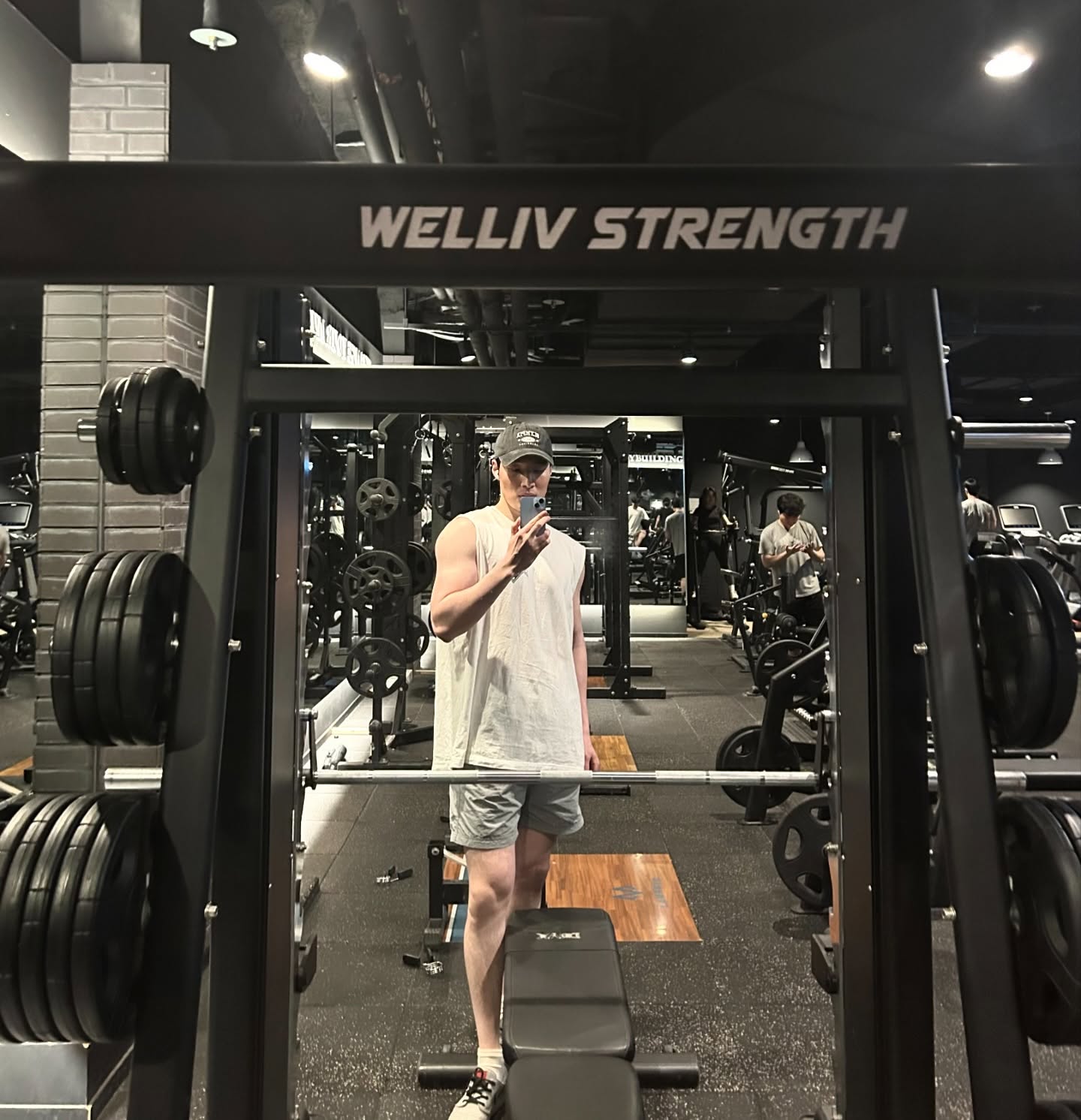 세탁기 돌리고 운동도 함
또 빨래하러 가야함
분리ㅛㅜ거도 해야함