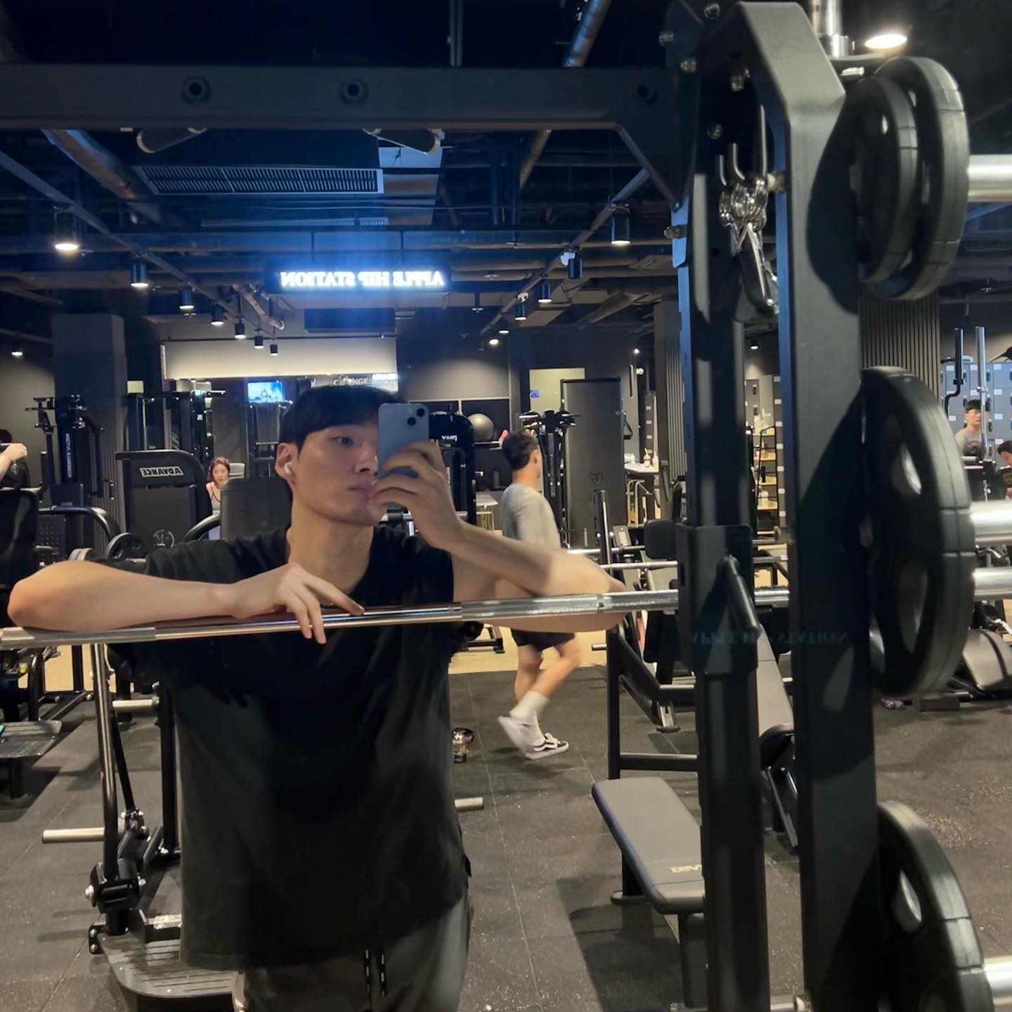 배고프다

#머슬마인드마포공덕점 #머슬마인드 #마포역PT #마포역헬스 #마포역헬스장 #공덕역PT #공덕역헬스 #공덕역헬스장

⚡02-706-9682
⚡서울특별시 마포구 도화길32, 삼성프라자상가 지하1층